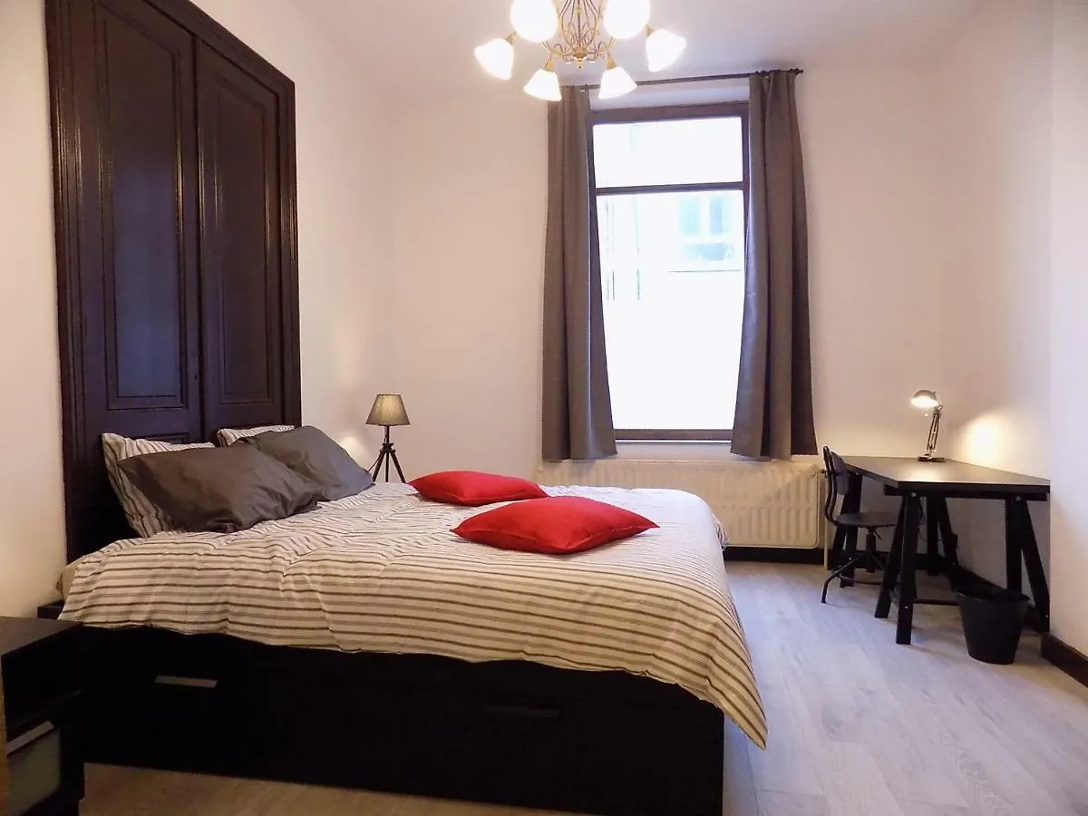 Maison Roosevelt - Charleroi Airport - Ideal Families Apartment